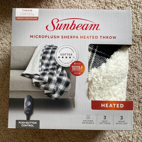 Sunbeam Other - Sunbeam Microplush Sherpa Heated Throw 50x60”